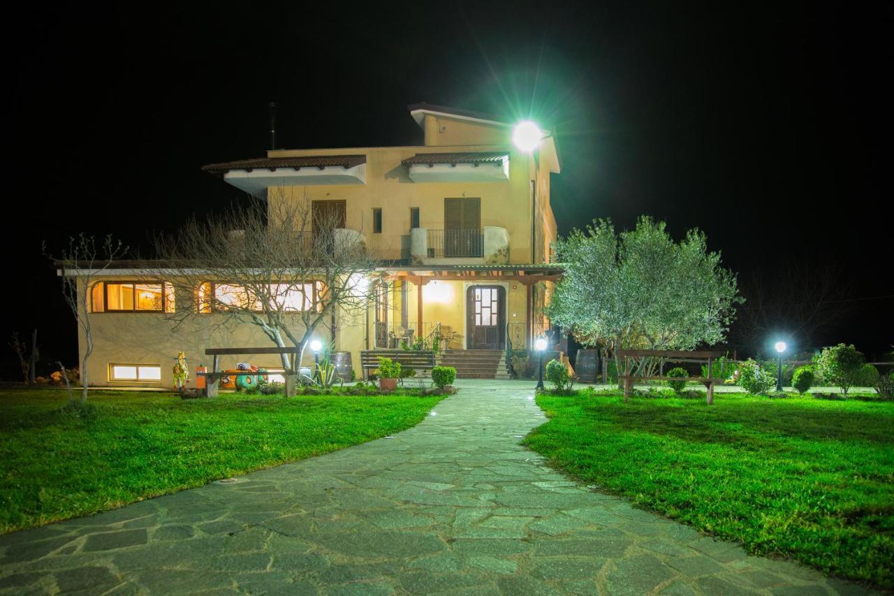 Agriturismo L'Antico Carro Seminara Exterior photo